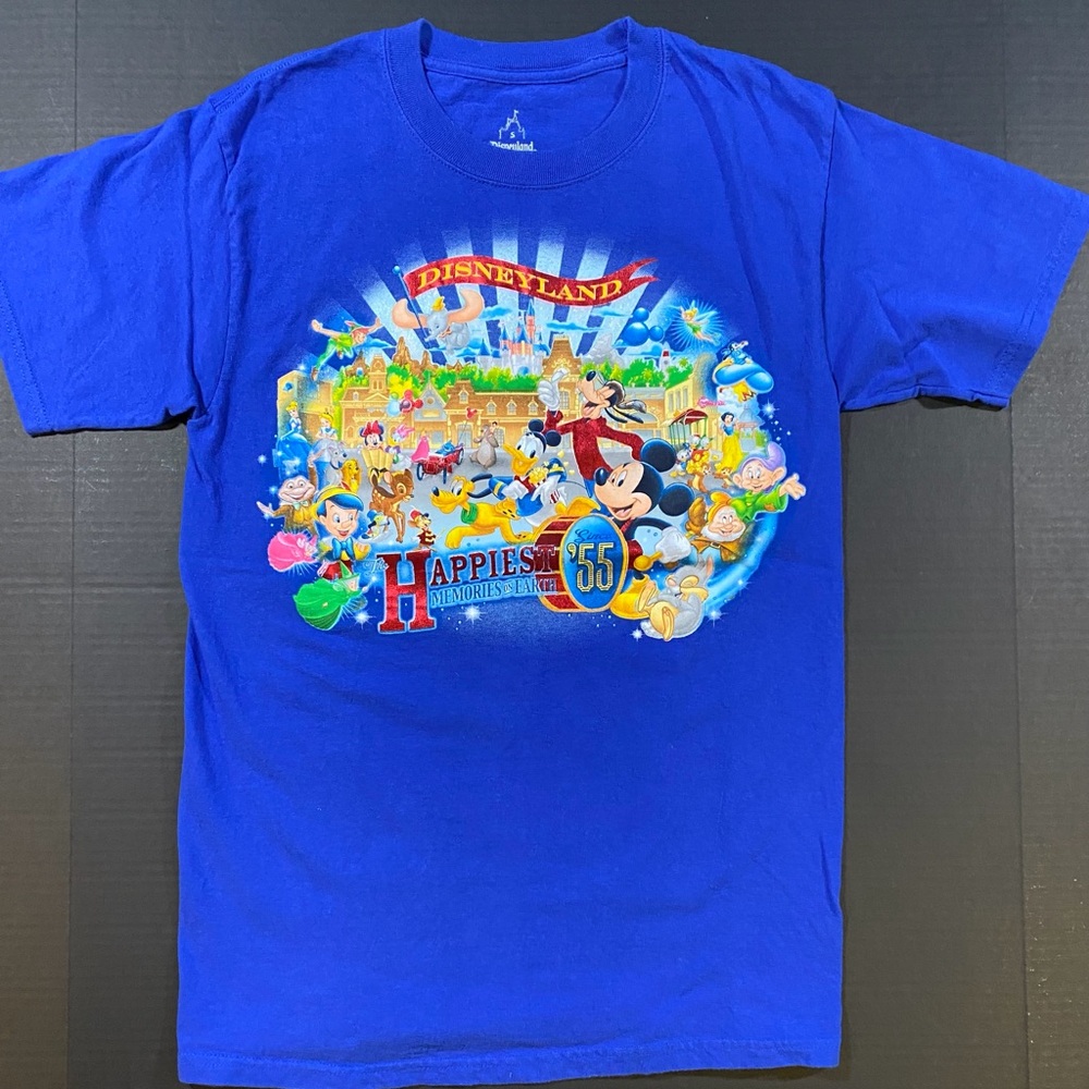 Disneyland Graphic T-Shirt